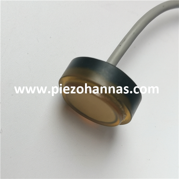 Transducteur d'&eacute;coulement &agrave; ultrasons &agrave; 1 MHz pour le d&eacute;bitm&egrave;tre thermique &agrave; ultrasons