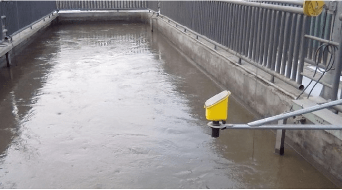 Application de la jauge de niveau ultrasonique dans l'usine de traitement des eaux us&eacute;es