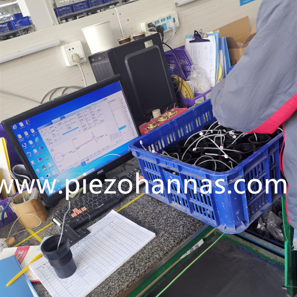 Logement en alliage en titane 200 kHz Mesure du d&eacute;bit de gaz &agrave; ultrasons pour le d&eacute;bitm&egrave;tre de gaz ultrasonique