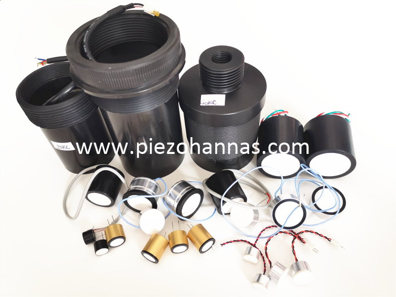 Transducteur &agrave; ultrasons pi&eacute;zo 22 kHz pour la mesure de la plage