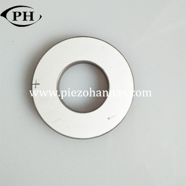 Les propriétés diélectriques de la céramique piézoélectrique