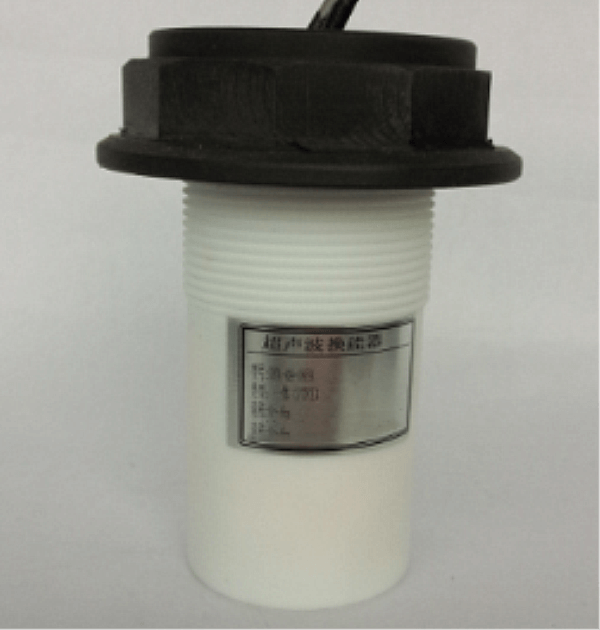 Mesure de distance du transducteur &agrave; ultrasons &agrave; 50 kHz pour le capteur de niveau