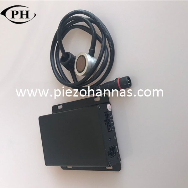 Capteur de niveau de carburant à ultrasons facile à installer pour la surveillance du réservoir de carburant des camions