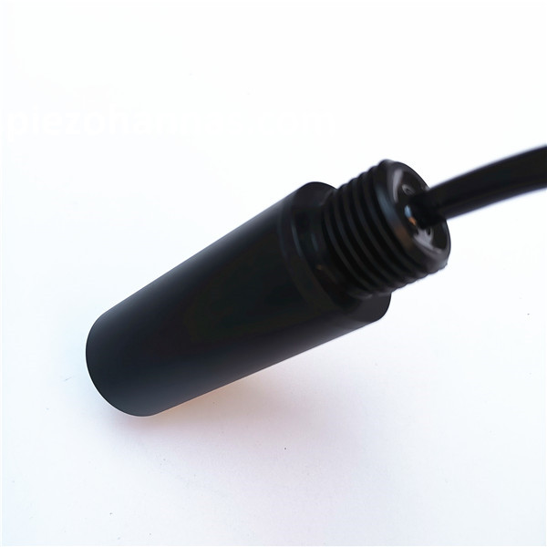 Transducteur ultrasonique de 35 kHz pour le d&eacute;bitm&egrave;tre ultrasonique