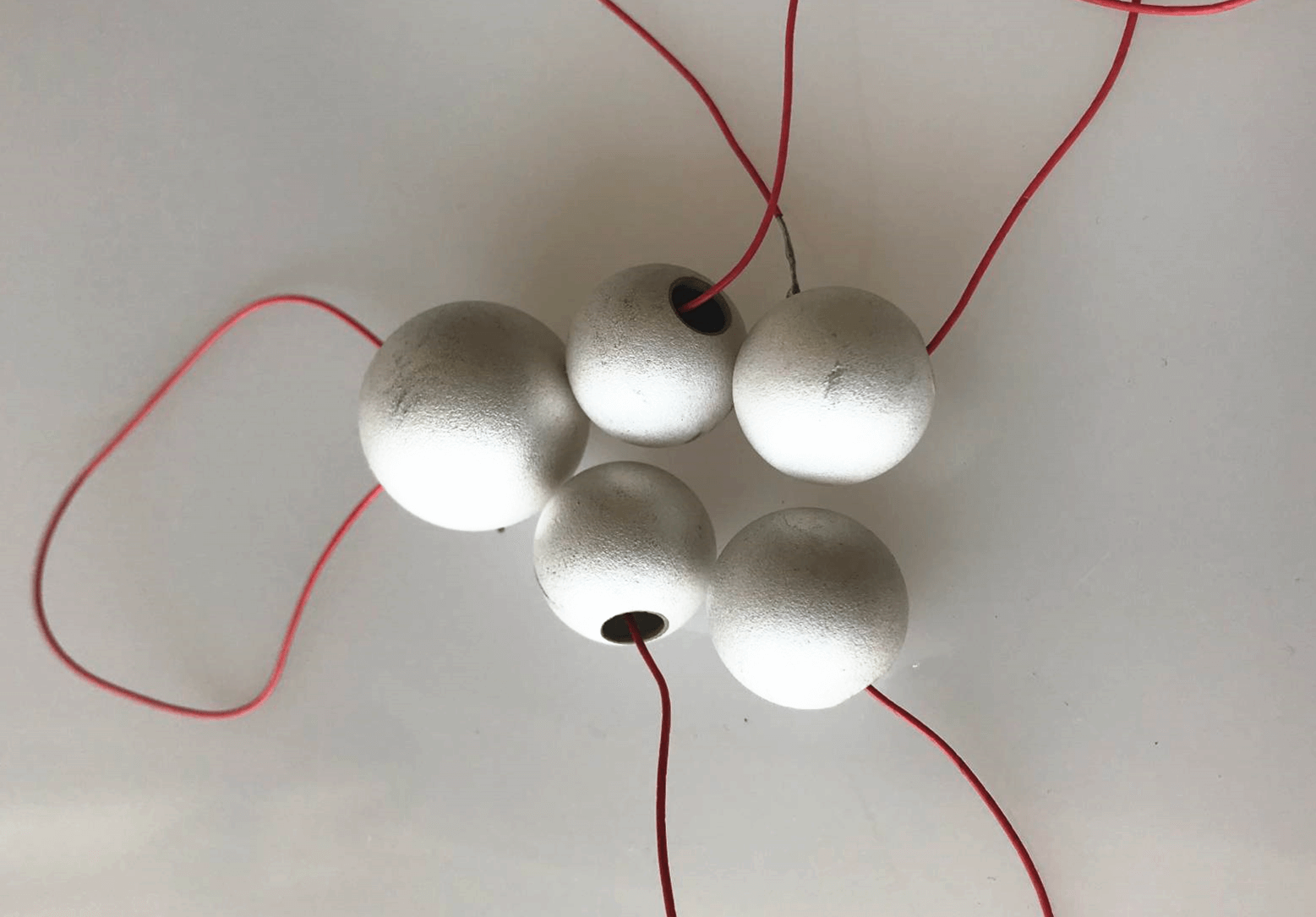 Sph&egrave;re pi&eacute;zo sph&eacute;rique pour transducteur hydrophone